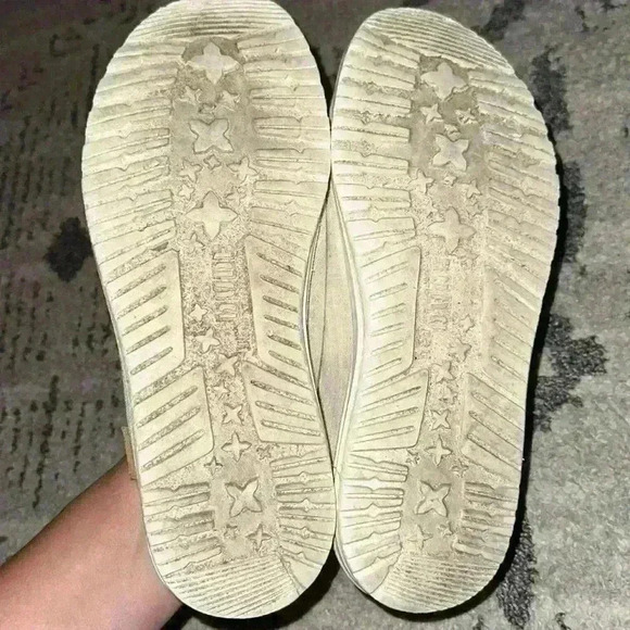 Womens 8 hey dude lexi sparkling gold slip on shoes - Picture 4 of 4